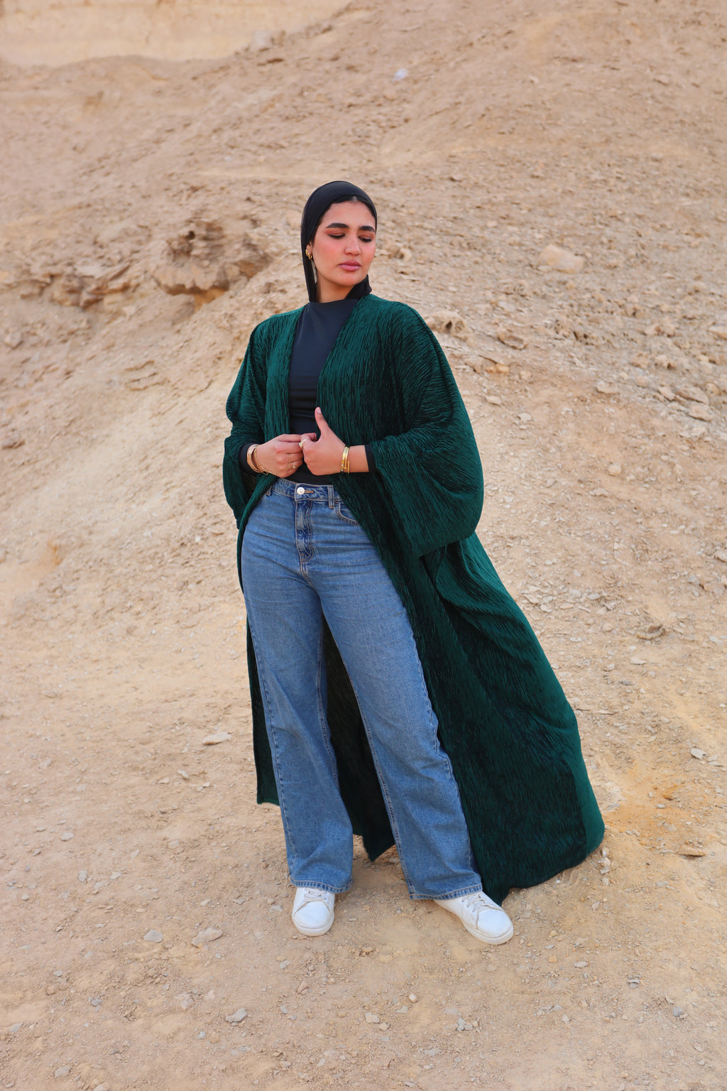 Mira Abaya
