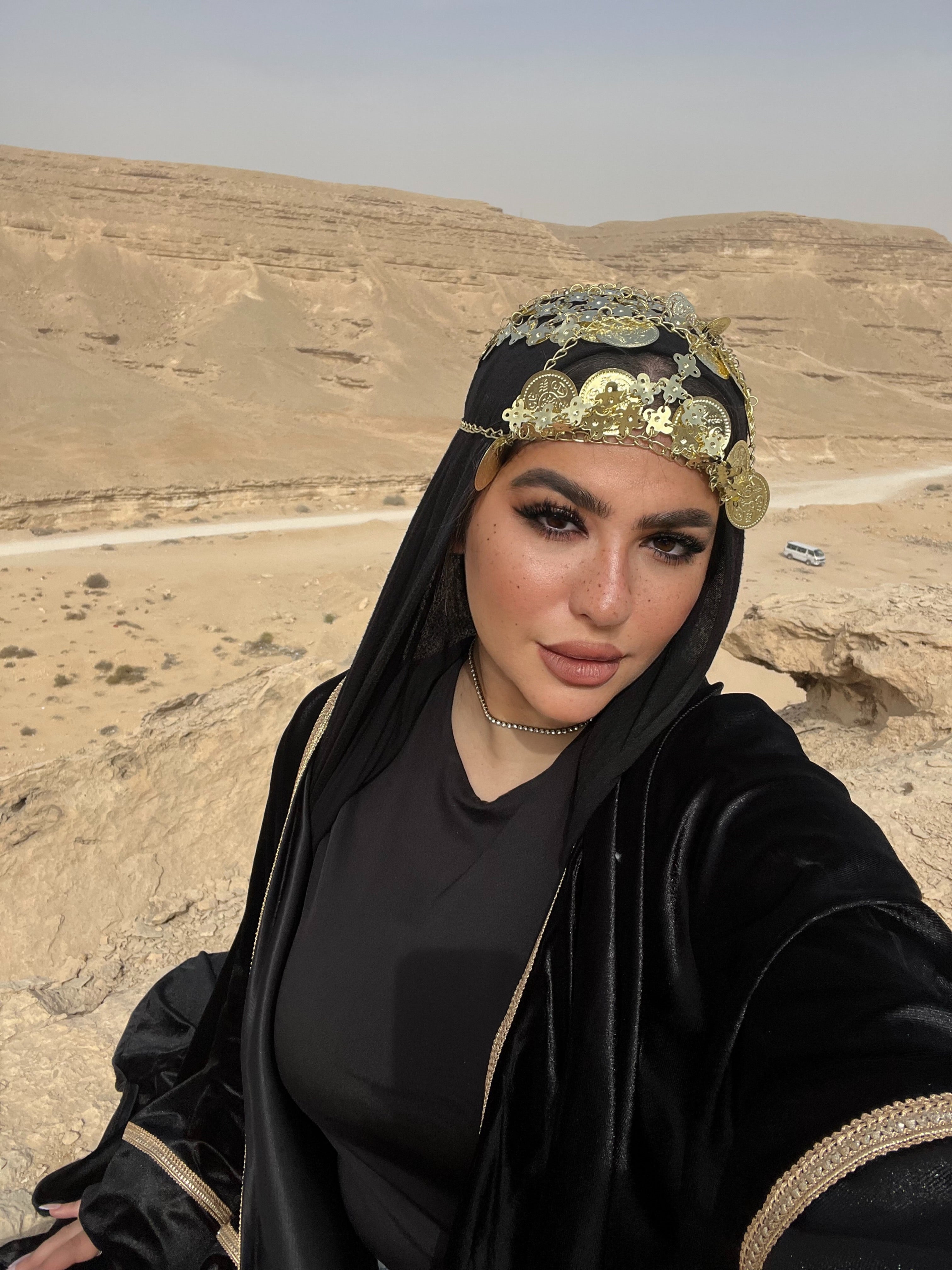 Kenz Abaya